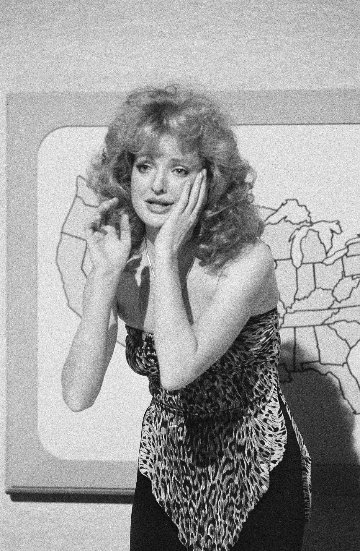 SATURDAY NIGHT LIVE -- "SNL News Break" Episode 4 -- Air Date 10/31/1981 --Pictured: Christine Ebersole -- 