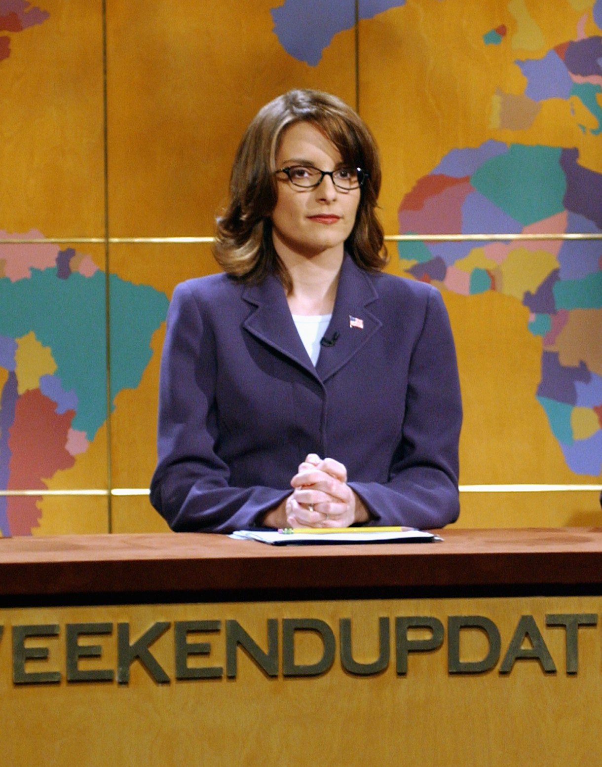 SATURDAY NIGHT LIVE -- Episode 6 -- Air Date 11/17/2001 -- Pictured: Tina Fey during "Weekend Update" on Novemeber 17, 2001