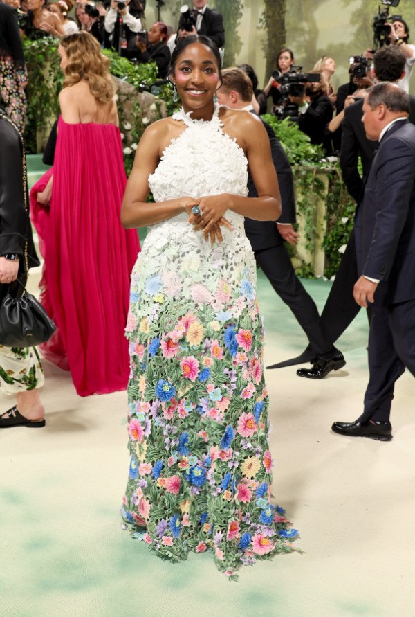 NEW YORK, NEW YORK - MAY 06: Ayo Edebiri attends The 2024 Met Gala Celebrating "Sleeping Beauties: Reawakening Fashion" at The Metropolitan Museum of Art on May 06, 2024 in New York City. 