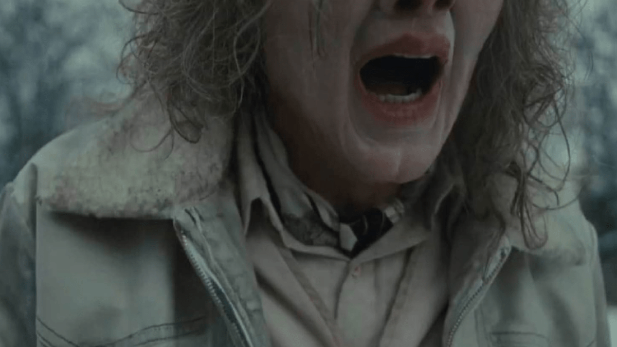 Regina Saypos video Ular jinsiy aloqa qilish uchun rus qizini olishdi.