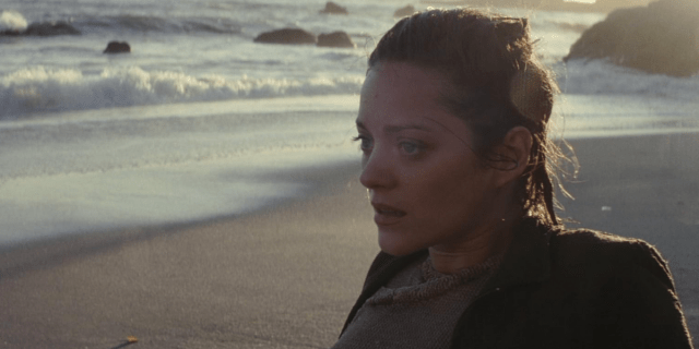Mal on the beach in Inception
