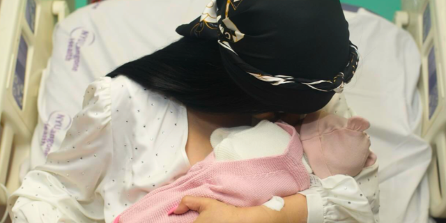 Cardi B with baby number 3