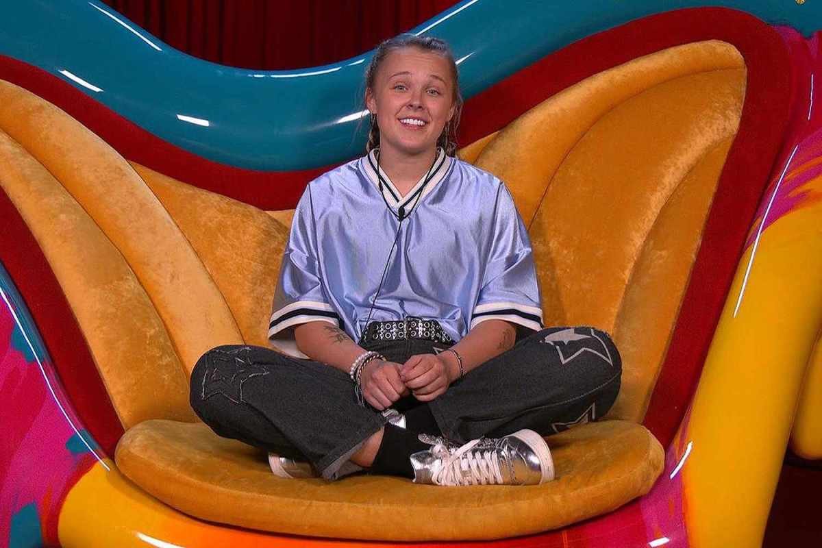jojo siwa in the big brother house