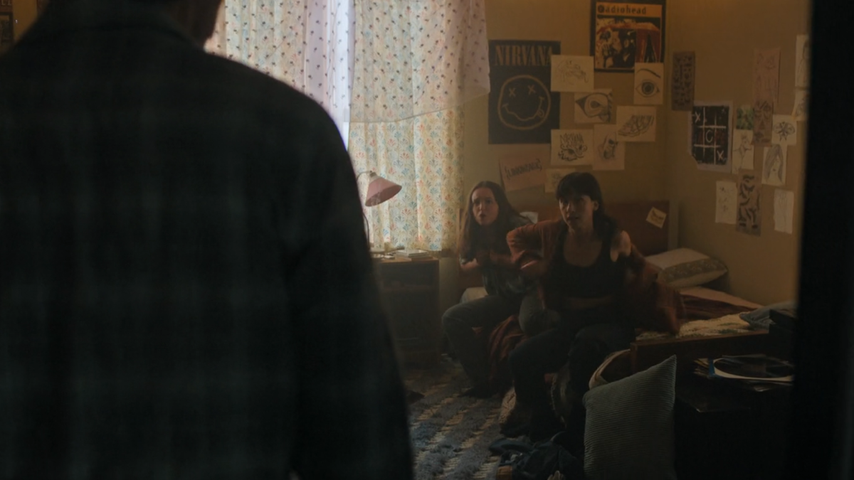The Last of Us 206 Ellie and Kat rush to get their clothes back on
