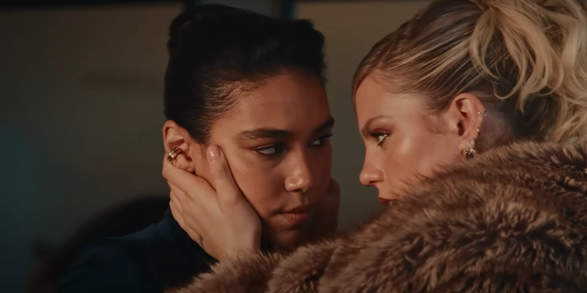 Alexandra Shipp and Renee Rapp