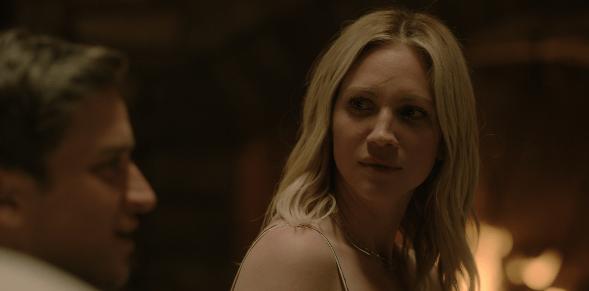 Sophie in The Hunting Wives