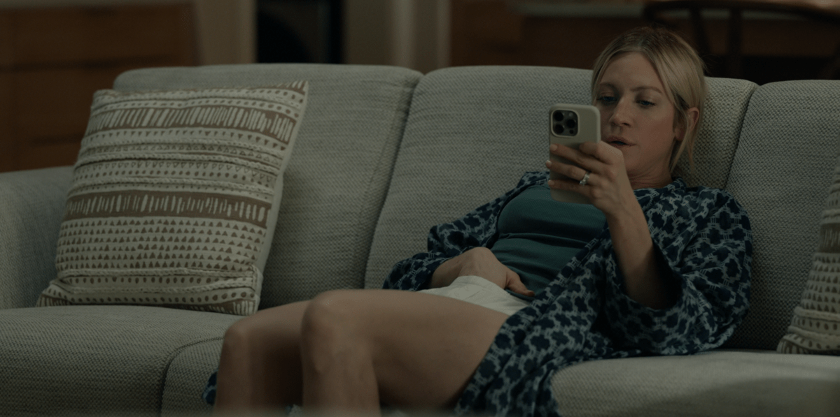 Sophie masturbating on The Hunting Wives