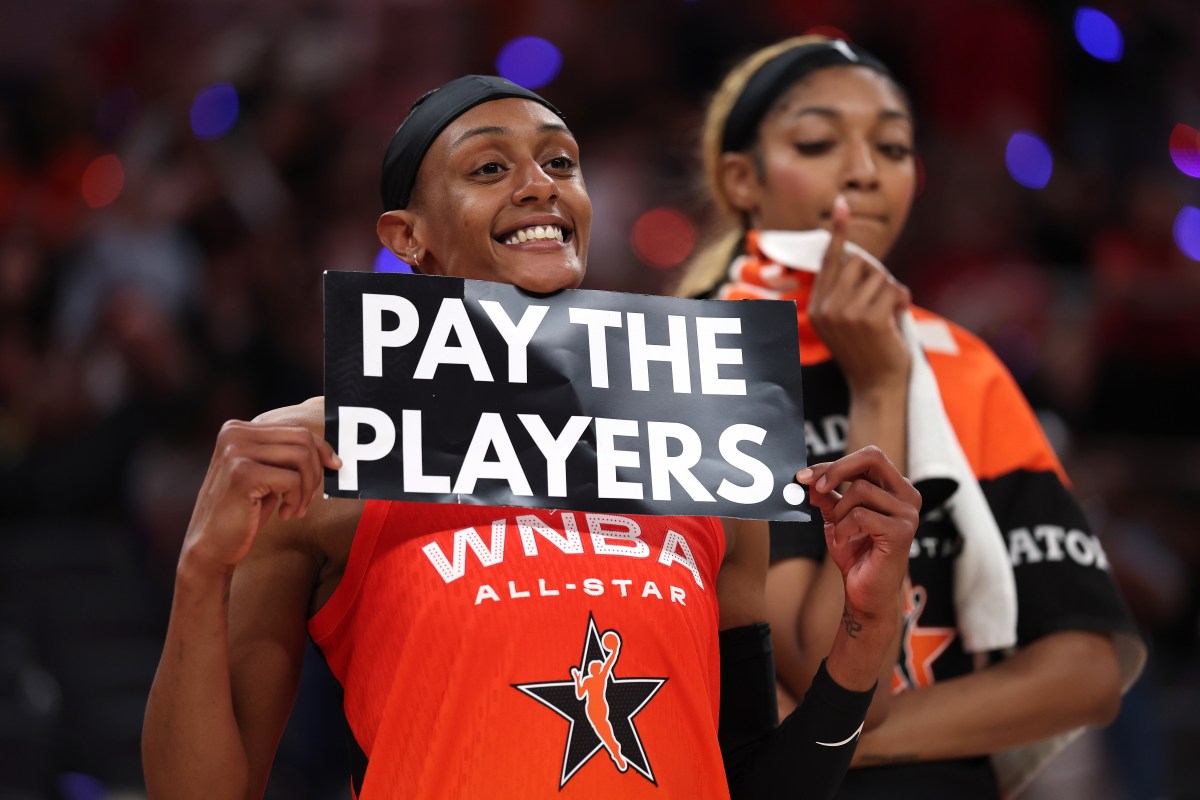 INDIANAPOLIS, INDIANA - JULY 19: Brittney Sykes #15 of the Washington Mystics holds a "Pay the Players" sign following the 2025 AT&T WNBA All-Star Game at Gainbridge Fieldhouse on July 19, 2025 in Indianapolis, Indiana. NOTE TO USER: User expressly acknowledges and agrees that, by downloading and or using this photograph, User is consenting to the terms and conditions of the Getty Images License Agreement. (Photo by Steph Chambers/Getty Images)