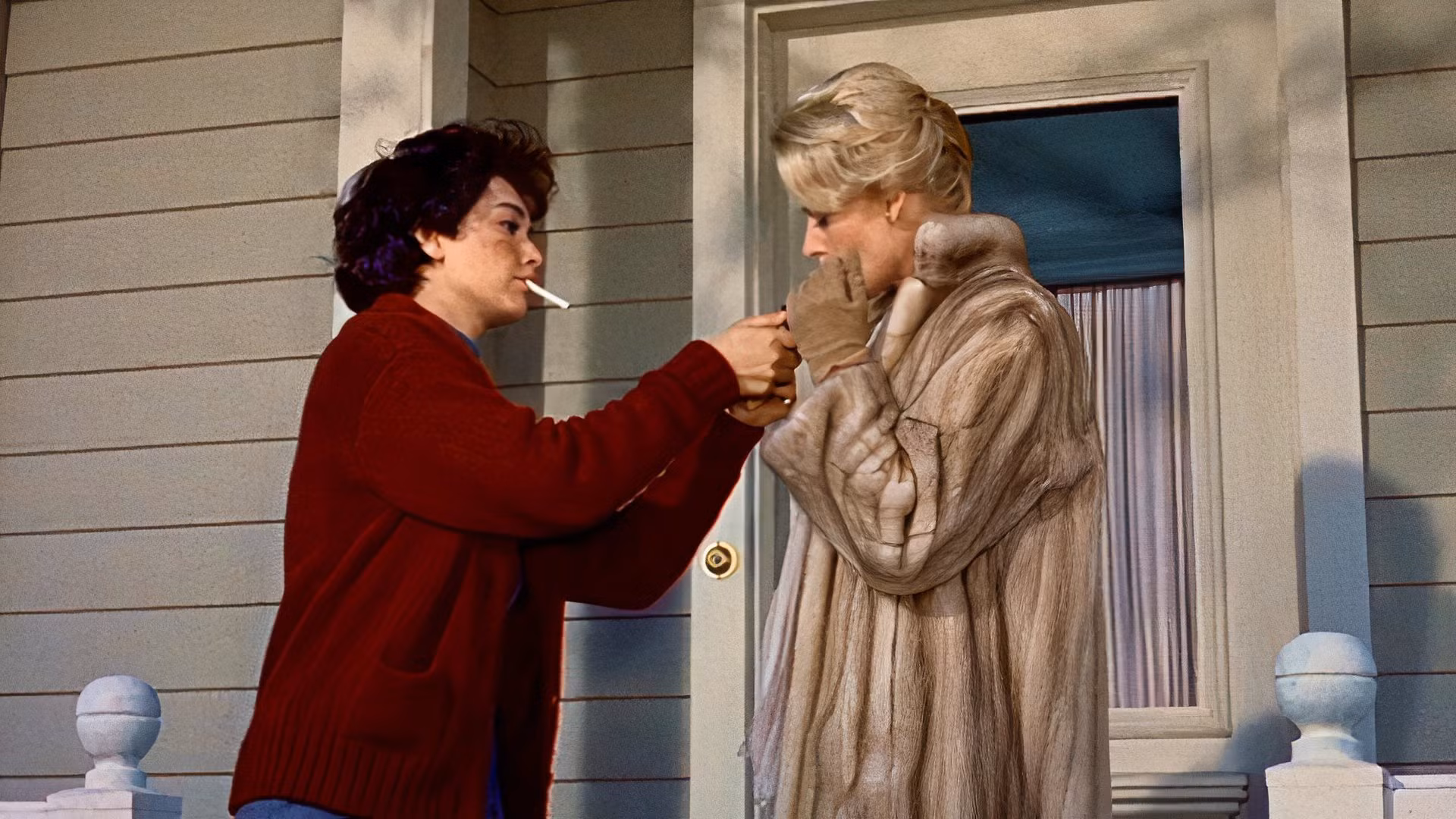 Annie and Melanie in The Birds