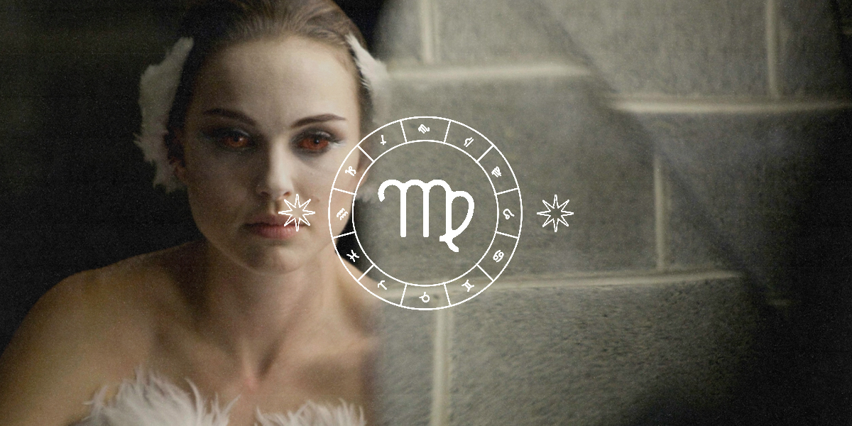Natalie Portman and Mila Kunis' faces smashed together in Black Swan