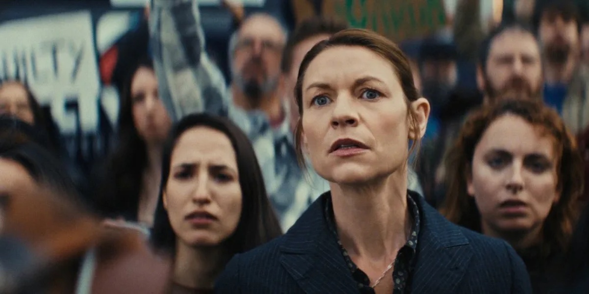 claire danes in "the bast in me"